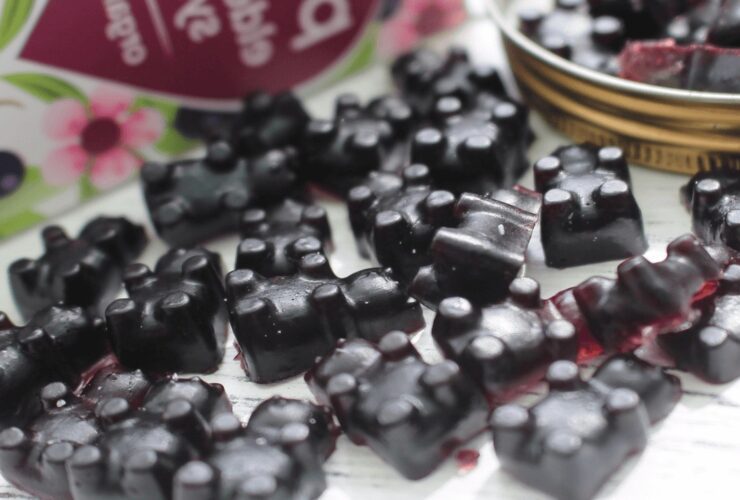 Easy Homemade Elderberry Gummies Recipe