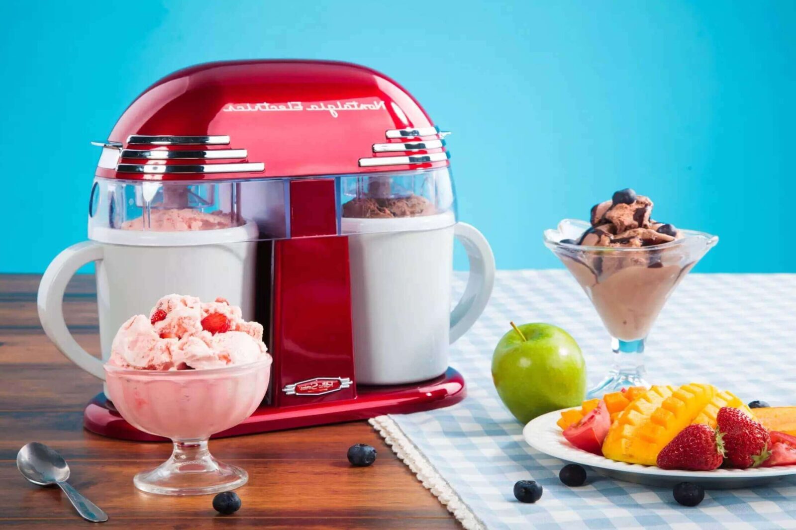 3 Nostalgia Ice Cream Maker Recipes