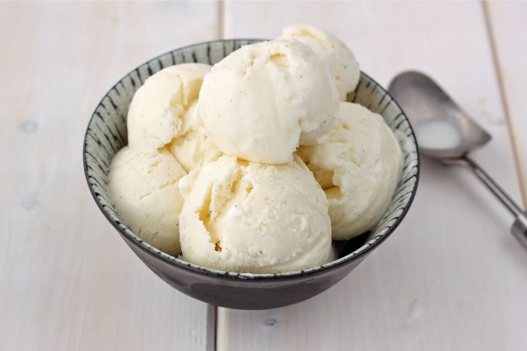 Vanilla Ice Cream Recipe Using Nostalgia Ice Cream Maker