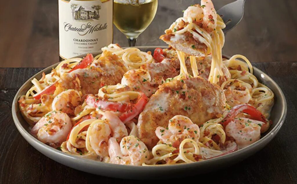 
Olive Garden Chicken and Shrimp Carbonara