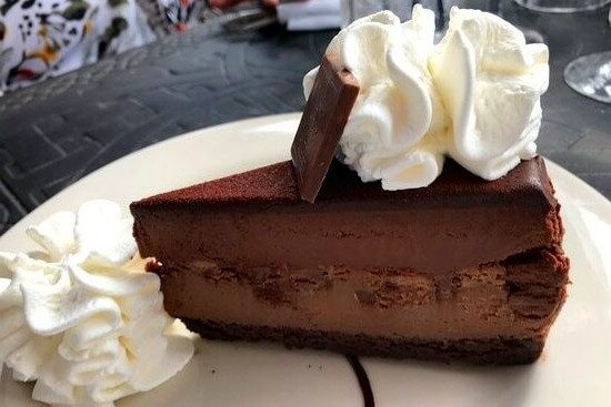 cheesecake factory godiva chocolate cheesecake