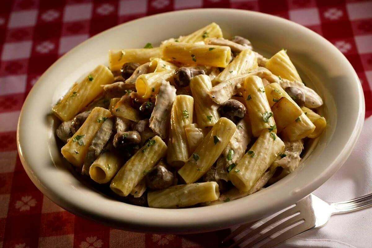 Maggiano's Rigatoni D Recipe - Copycat