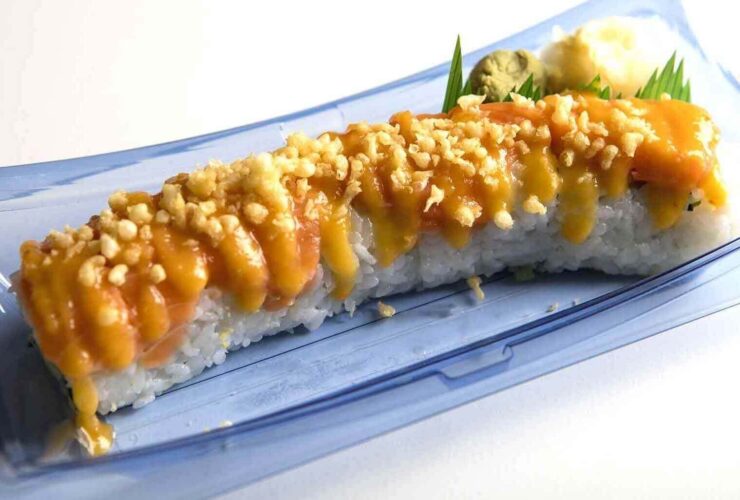 Spicy Salmon Crunch Roll Recipe