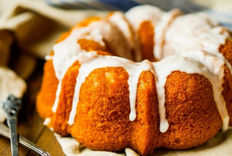 Peach Cobbler Pound Cake