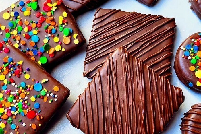 Chocolate Covered Graham Crackers