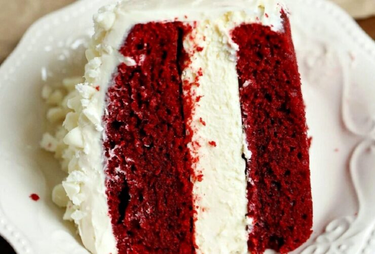 Red Velvet Oreo Cheesecake