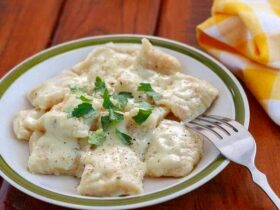 Cracker Barrel Chicken and Dumplings