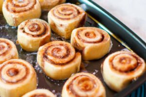 Air Fryer Cinnamon Rolls