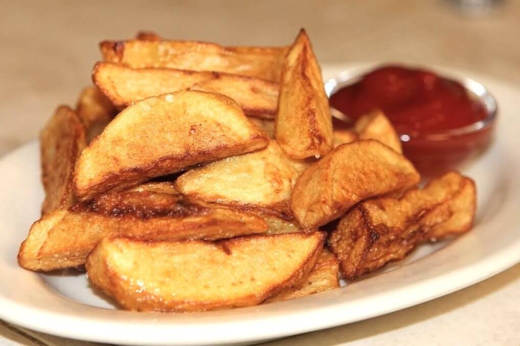 Air Fryer Frozen Potato Wedges