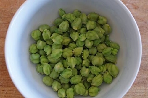 Green Garbanzo Beans