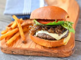 Hardees Mushroom Swiss Burger Recipe