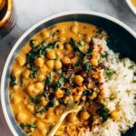 Chickpea Curry with Spinach and Rice