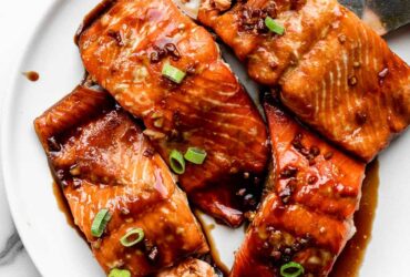 The Best Honey Garlic Salmon with Browned Butter