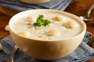 Red Lobster Clam Chowder Recipe (Copycat)