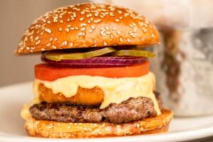 Cheesecake Factory Mac and Cheese Burger Recipe