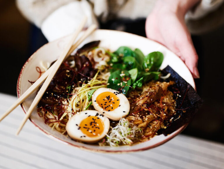Weeknight Comfort: Easy Ramen Recipe with Pork, Veggies & Bone Broth